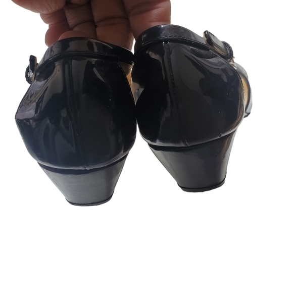 PRADA PATENT LEATHER POINTY PUMPS SIZE 38.5 - Picture 8 of 11